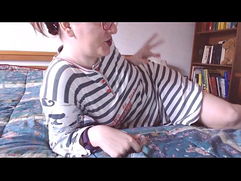 ❤️ Gabh an coileach mòr dubh seo nad bheul tràill bheag Gnè aig gd.mypornpics.ru ﹏